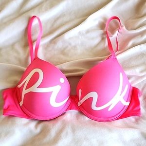 PINK Wear Everywhere Push Up